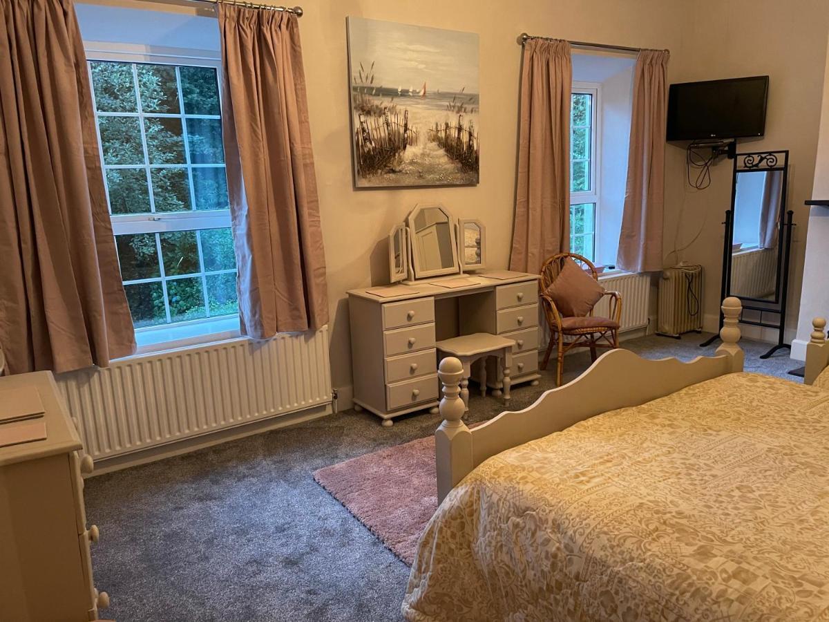 Admiralty House Bed & Breakfast Moville Exterior foto