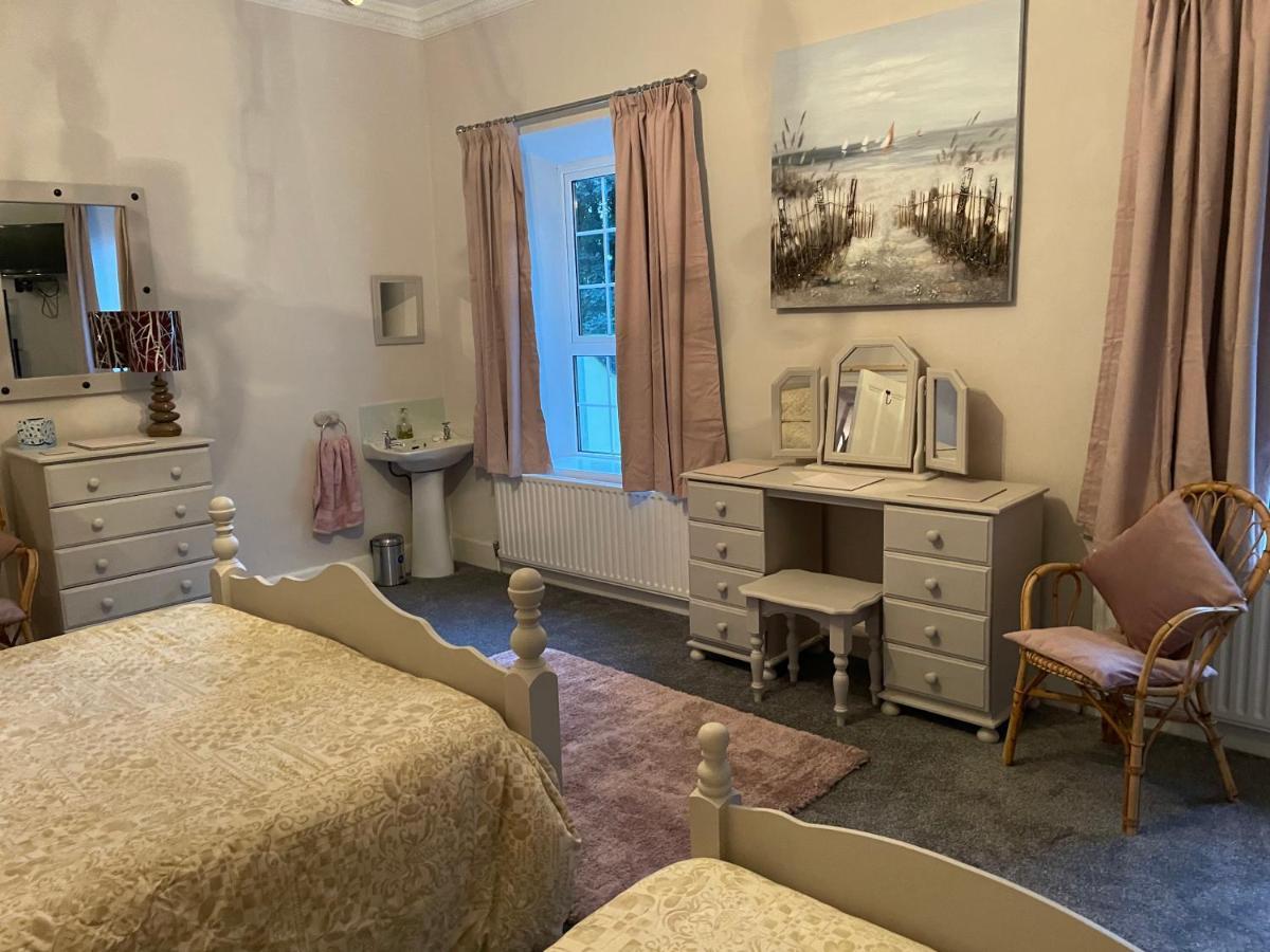Admiralty House Bed & Breakfast Moville Exterior foto