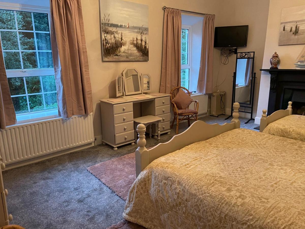 Admiralty House Bed & Breakfast Moville Exterior foto