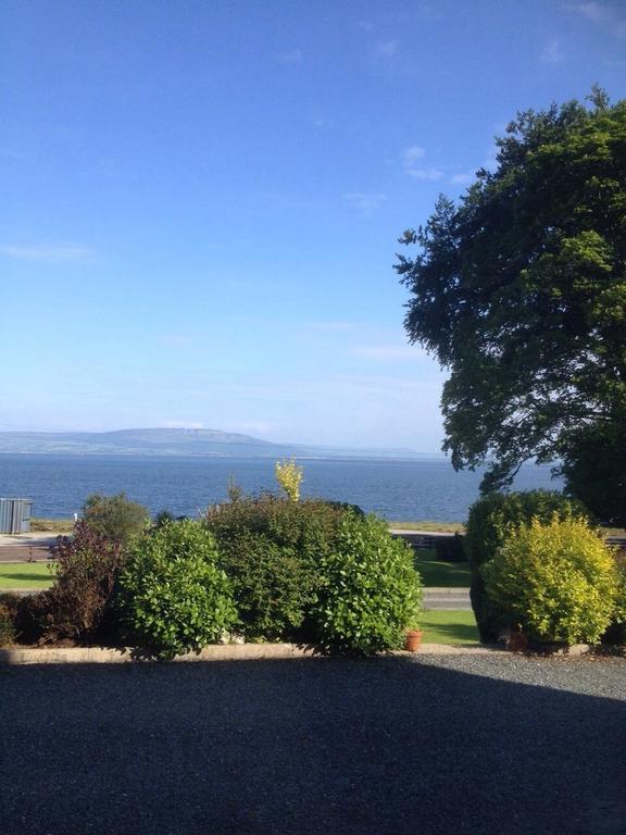 Admiralty House Bed & Breakfast Moville Exterior foto